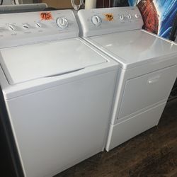 White Kenmore Washer And Dryer Set 