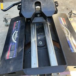 5th Wheel Hitch Pullrite