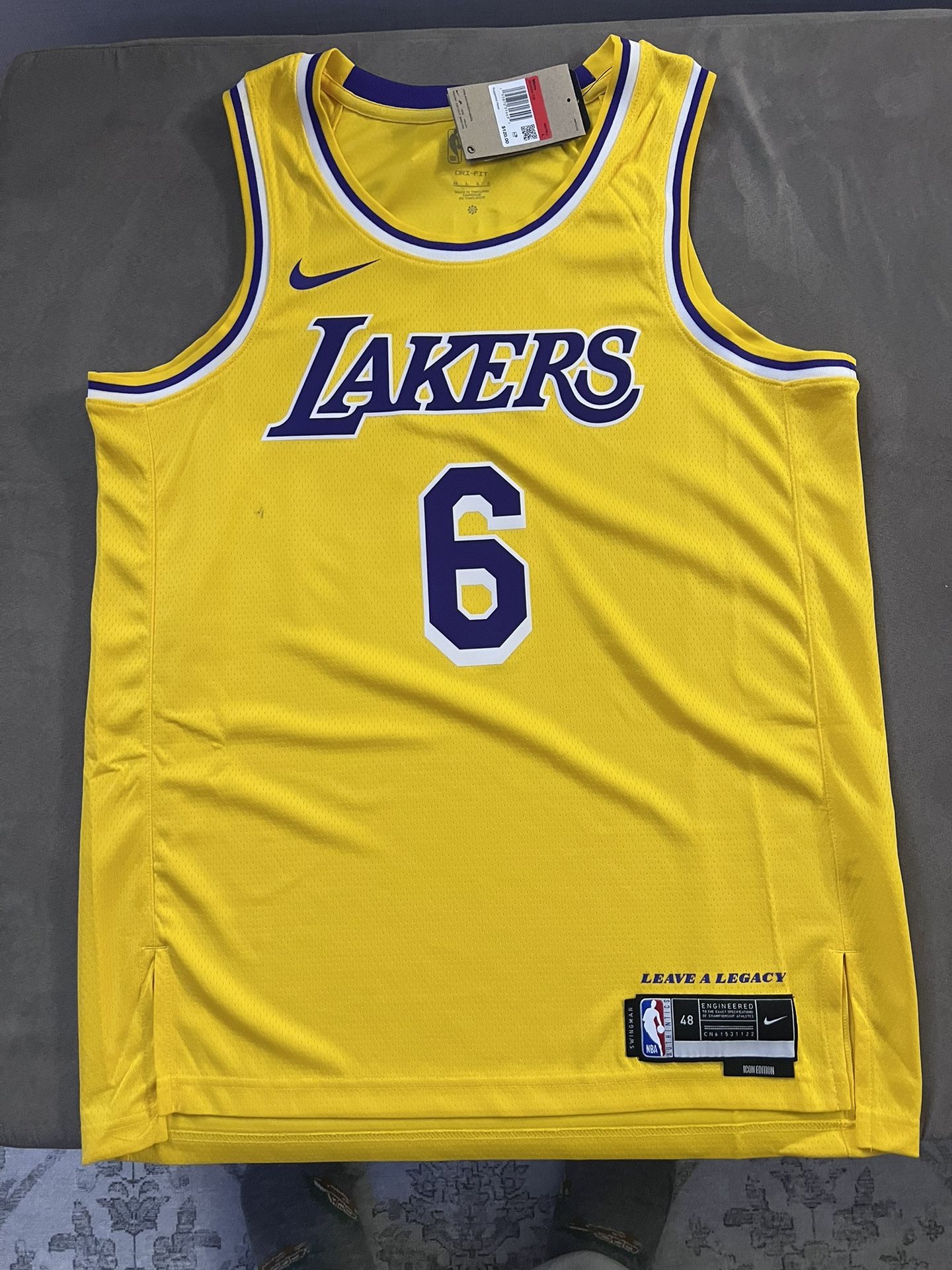 LA Lakers Lebron James Nike Jersey