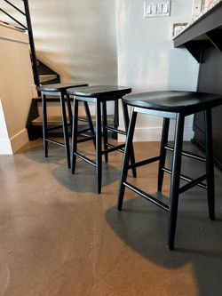 Black Bar Stools (3 count)
