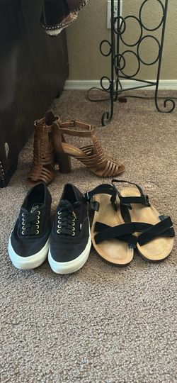 Women’s shoes