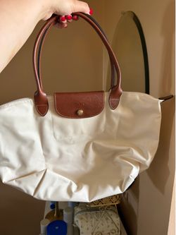 White medium long champ