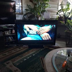 Sony Bravia Kdl 55v5100 55" 1080p Lcd Tv