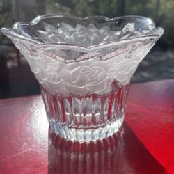 Mikasa Studio Nova Winter Rose etched crystal cut glass with frosted