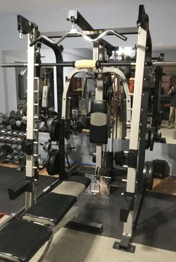 Gold's Gym  Rack