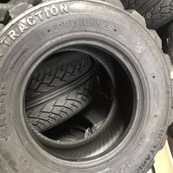4x 12-16.5 14 ply bobcat tire $700   no bargain price firm