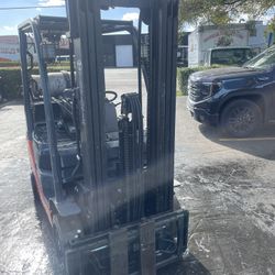 Toyota Forklift Series 8 For Sale 