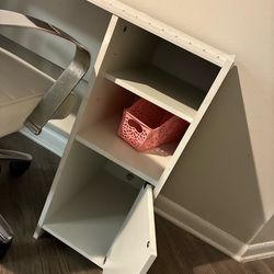 Office desk and chair