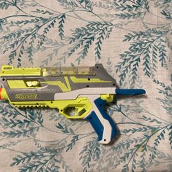 NERF Hyper impulse 40 toy 