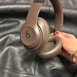 Headphone