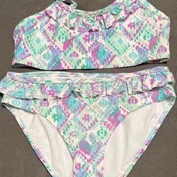 Girl’s Swim Suit Size 14 For $10