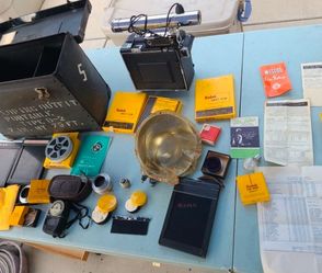 RARE WWII US NAVY Aerial Film DEVELOPING OUTFIT PORTABLE TYPE D-2 Case W Vintage Kodak Accessories Kalart Synchronized range finder, Camera