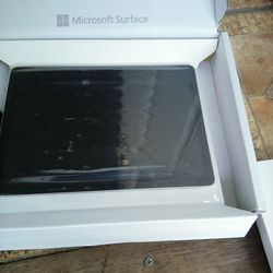 iPad Magic Keyboard Brand New In The Box Never Been Open 