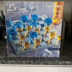 Checkers Shot glass Set