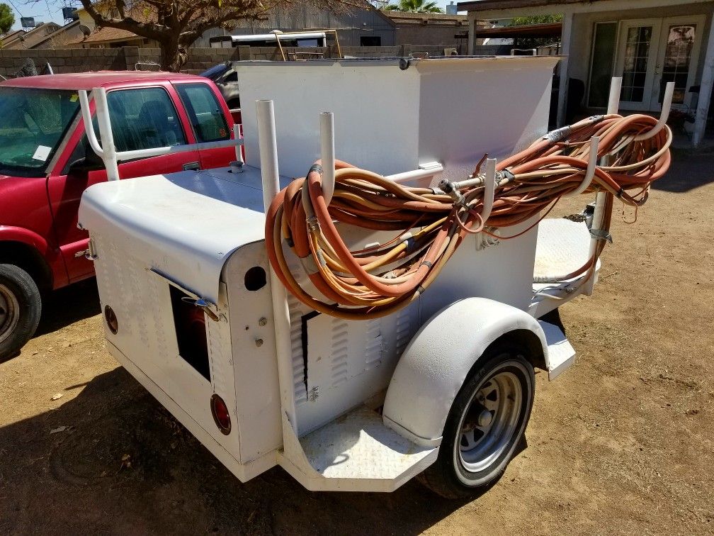 Spray King industrial drywall spray texture machine for Sale in Phoenix