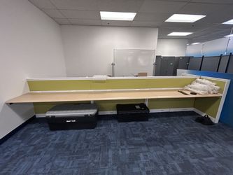 6-desk straight workstation