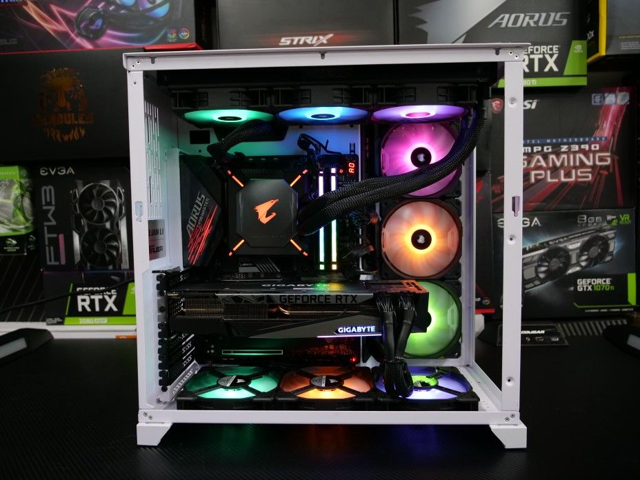 Lian Li Custom GAMING PC RTX 3090