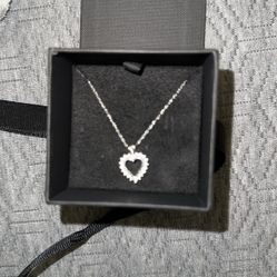 Fred Meyers Jewelry Diamond Heart Necklace 