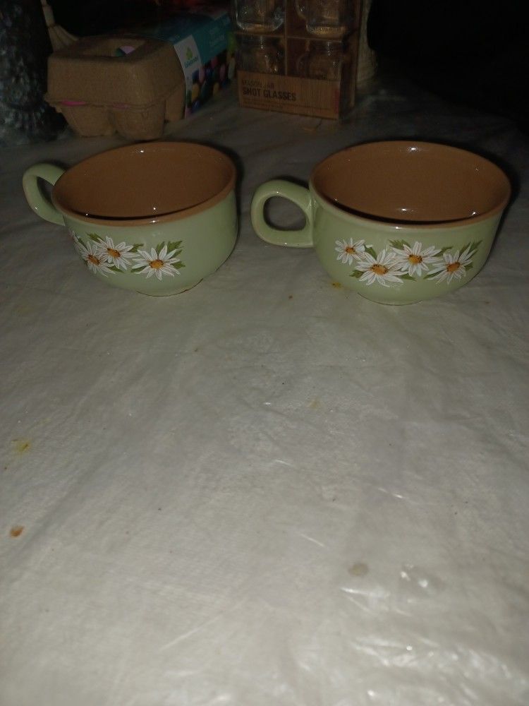 Daisy Tea Cups