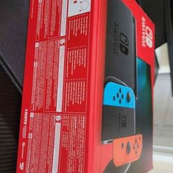 Nintendo Switch 