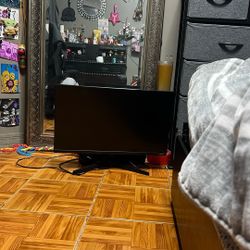 Cracked On The Top But Works - Free