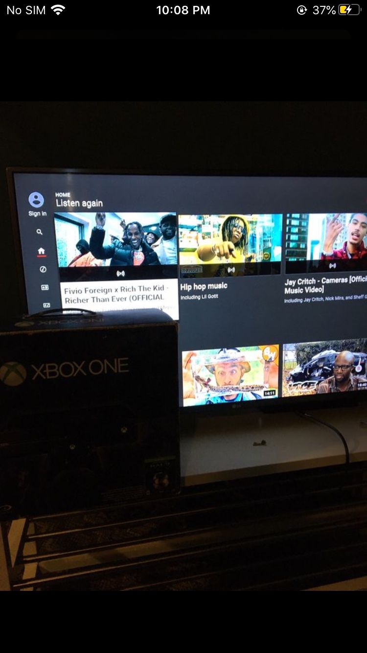 LgTv 42” Xbox one with games