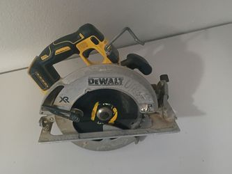 DeWalt sierra