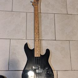 practice/youth bass guitar