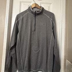 Men’s The North Face Pullover Large 