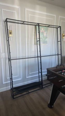 King metal boxspring in like new condition