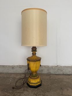 Floor lamp - Vintage Urn Style with Drum Shade