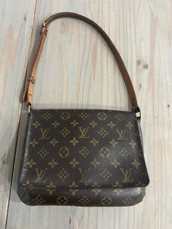 Luxury LV Carry-on Bag for Sale in Boca Raton, FL - OfferUp