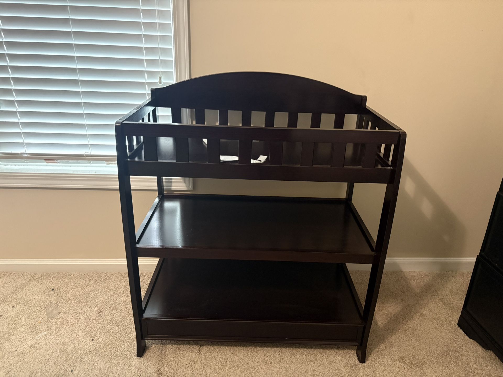 Delta Children Changing Table with Pad