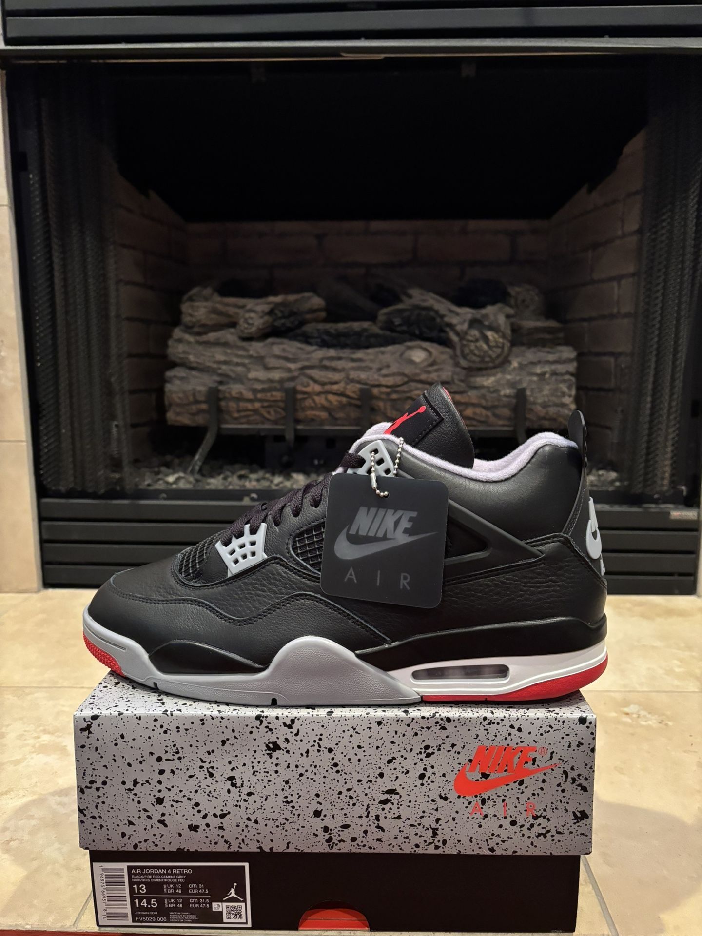 Jordan 4 Reimagined Sz 13
