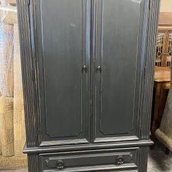 Armoire