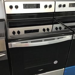 New Scratch And Dent Whirlpool 4 Burner Glass Top Stainless Steel Range. 1 year Warranty 