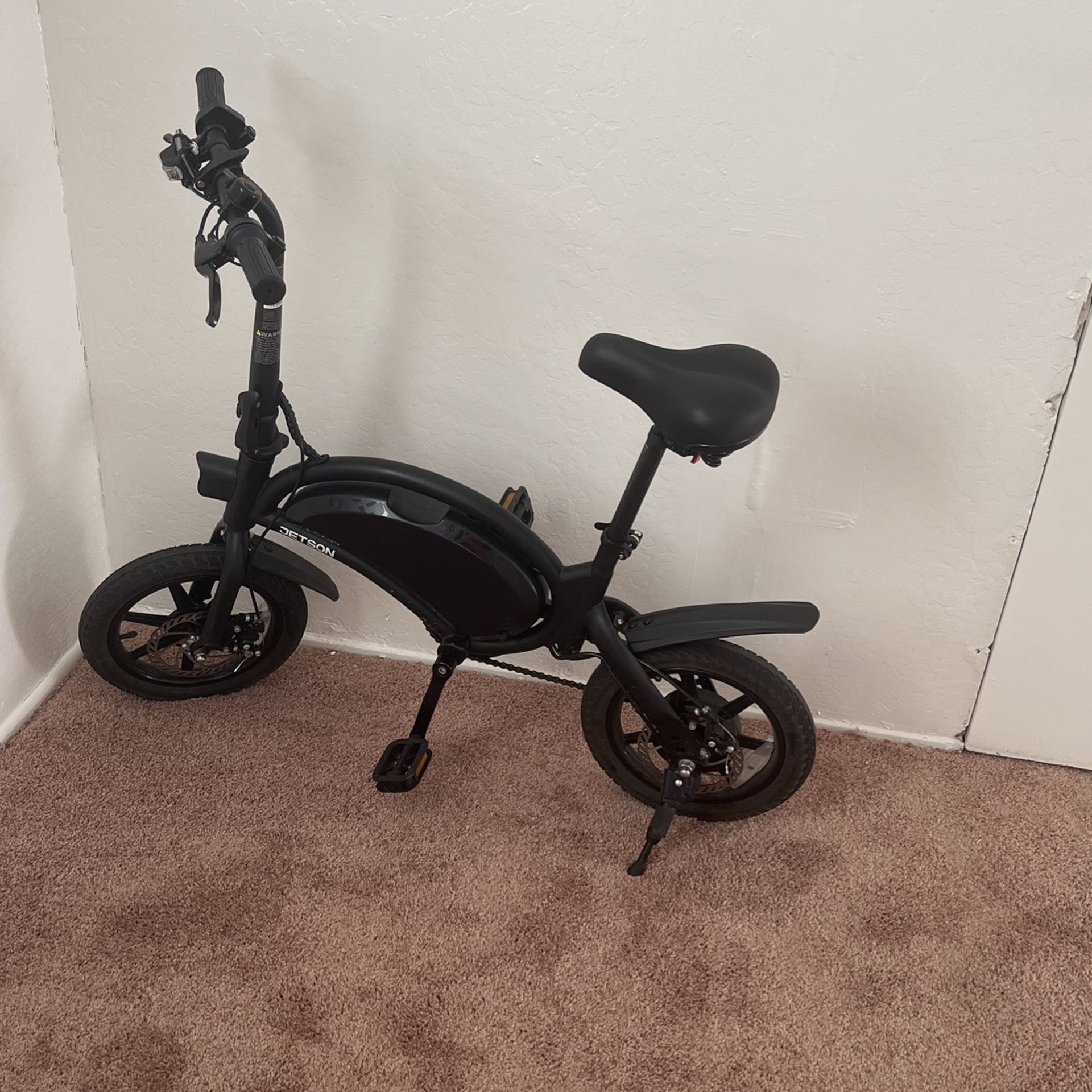 jetson bolt pro tire pressure