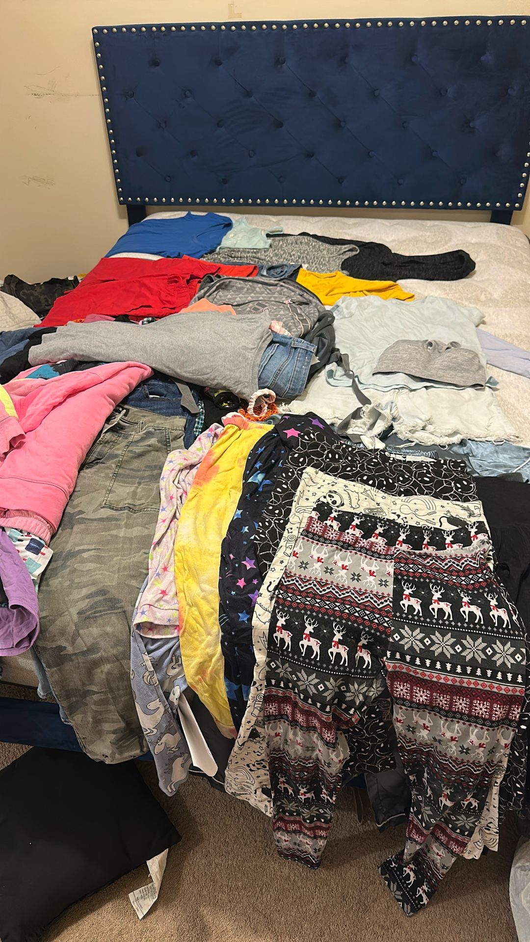 Gently Loved Styles for Teens & Preteens! Local And Shipping!