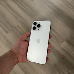 Unlocked iPhone 14 PRO MAX with 100% battery health