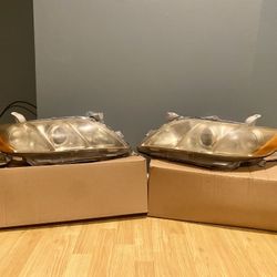 Toyota Camry Headlights