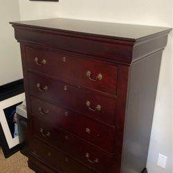 5 Drawer Tall Dresser