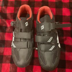 Peloton Shoes With Pedals 44/ 10.5-11