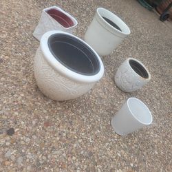 5 White Ceramic Pots Used. Variety 