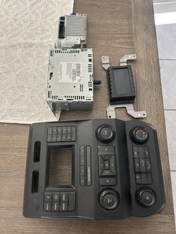 2018 Ford f150 Sterio