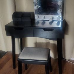 Makeup Vanity 