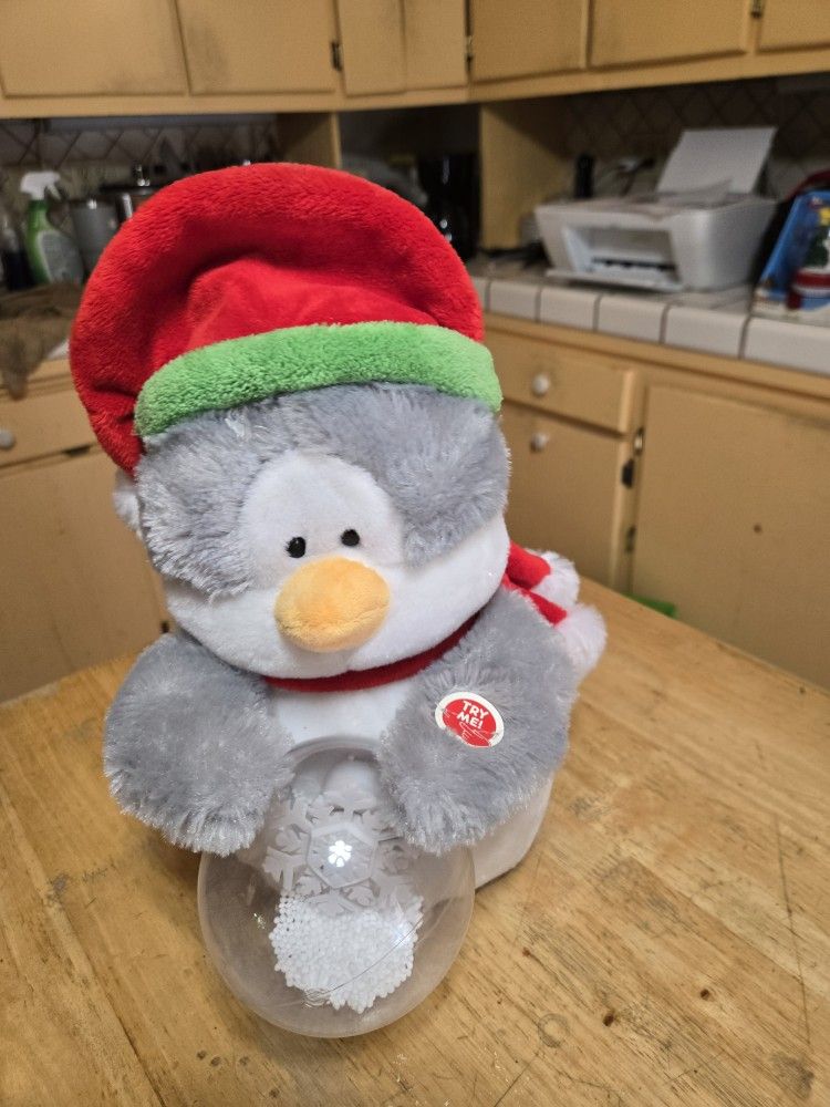 Musical Animated Penguin