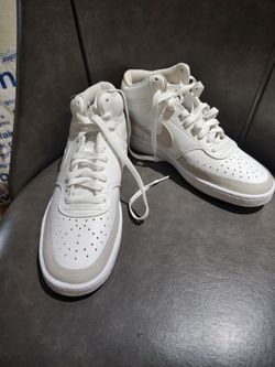 Nike womens sneakers