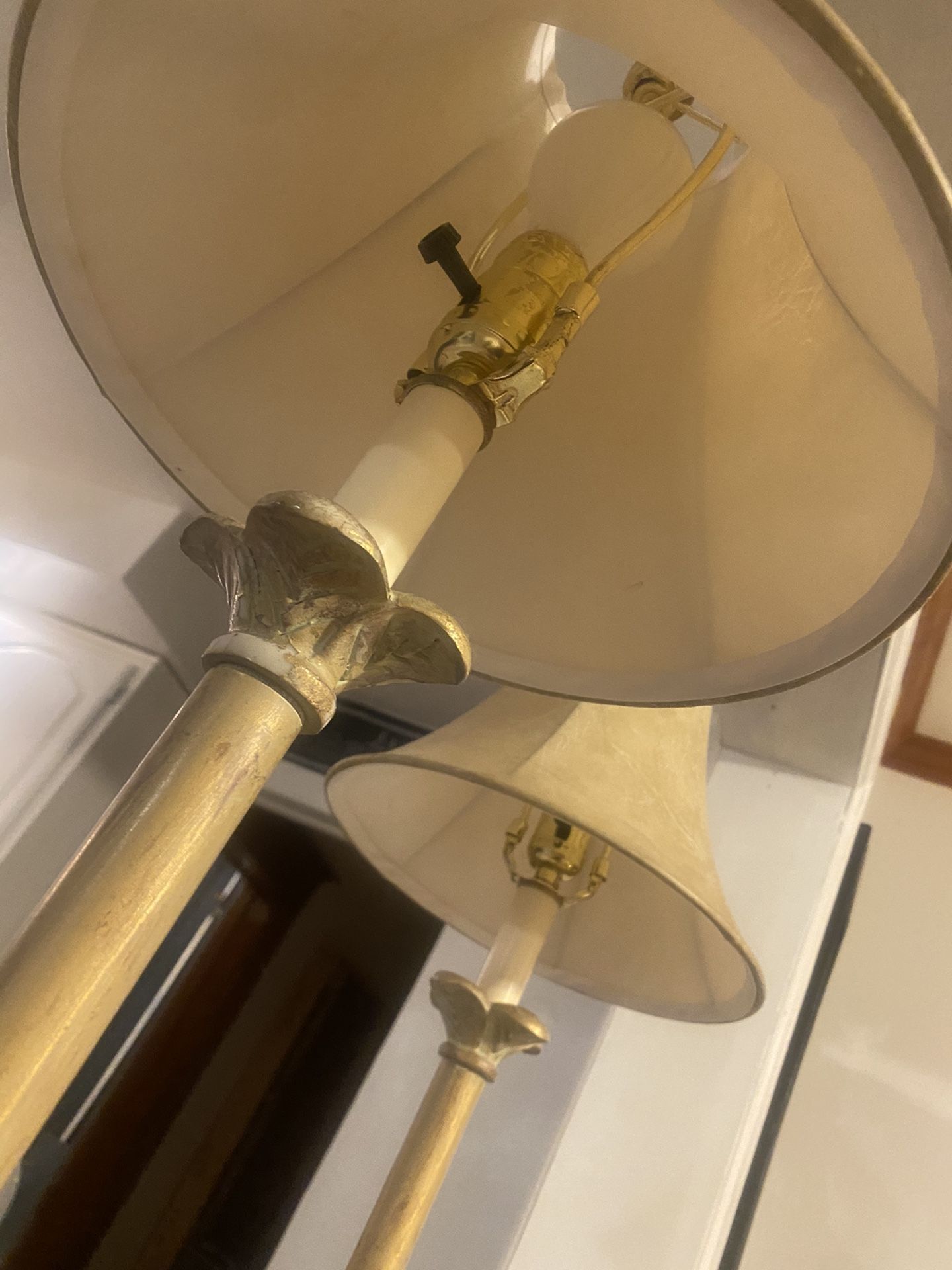 2 Traditional/ Beach Style Matching Lamps