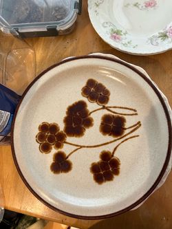 Dinner plate