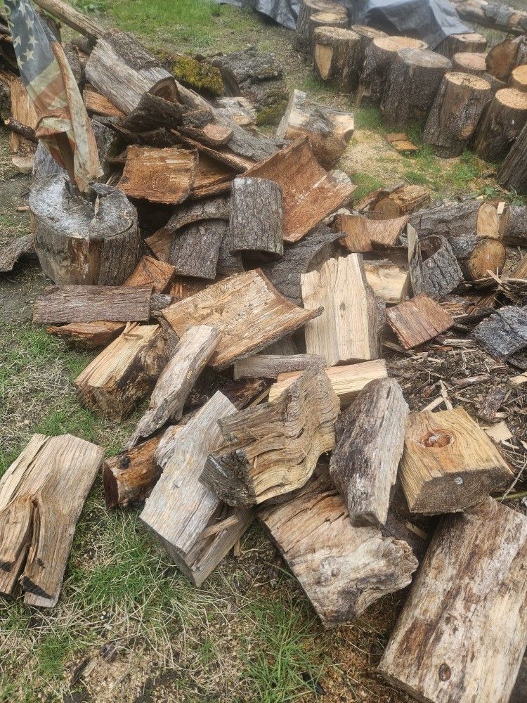 Dry Fire Wood Cut & Split To The Right Size